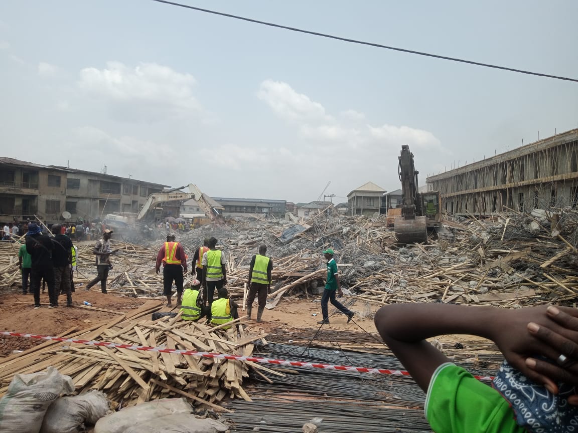 200 rescued as three-storey building collapses in Anambra