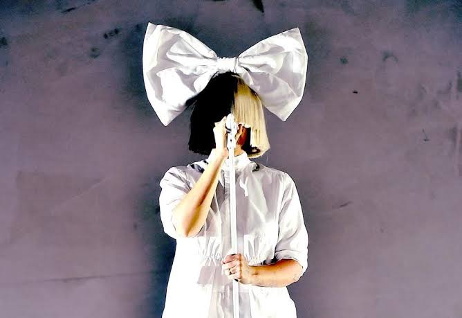 Sia - Chandelier Mp3 Song Download